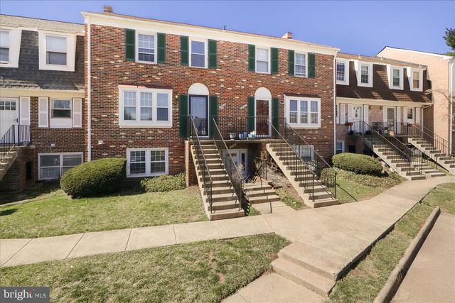 1041-B BRIXTON CT, Sterling, VA 20164