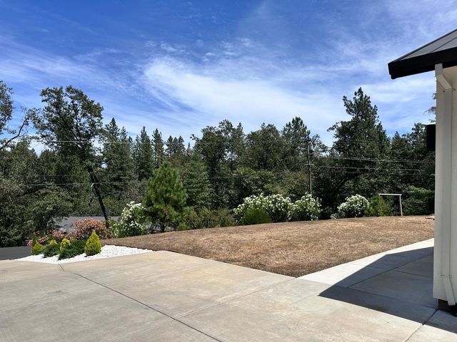 578 Greenwood Dr, Meadow Vista, CA 95722
