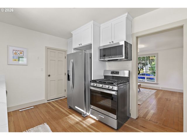 3327 Se 59TH Ave, Portland, OR 97206