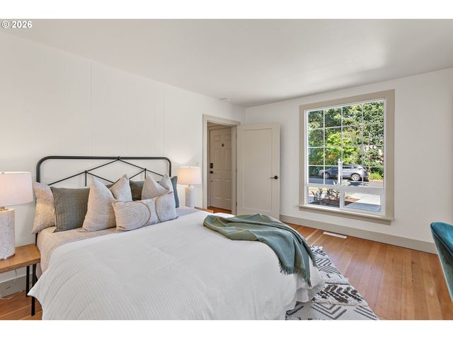 3327 Se 59TH Ave, Portland, OR 97206