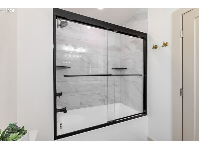 3327 Se 59TH Ave, Portland, OR 97206