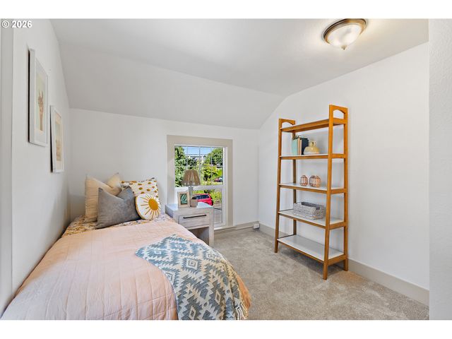 3327 Se 59TH Ave, Portland, OR 97206