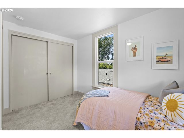 3327 Se 59TH Ave, Portland, OR 97206