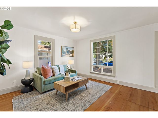 3327 Se 59TH Ave, Portland, OR 97206