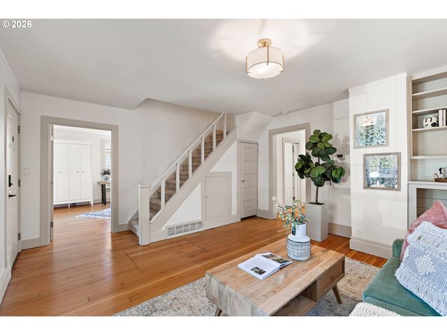 3327 Se 59TH Ave, Portland, OR 97206