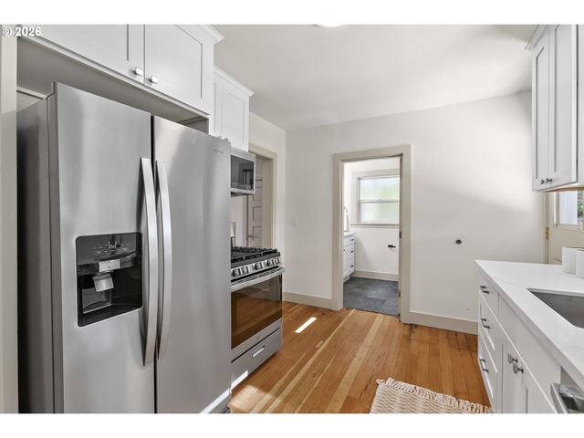 3327 Se 59TH Ave, Portland, OR 97206