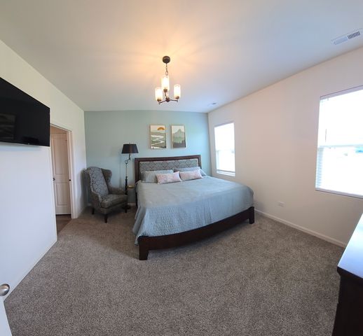 2901 Harnish Drive, Algonquin, IL 60102