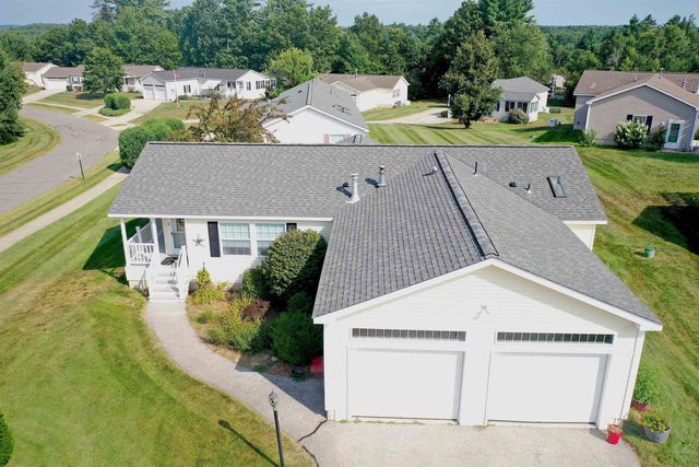 2 Loggers Lane, Sandown, NH 03873