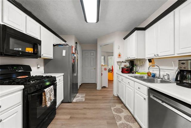6270 Santa Fe Trail, Cumming, GA 30028