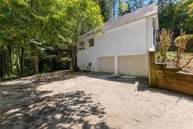 6270 Santa Fe Trail, Cumming, GA 30028