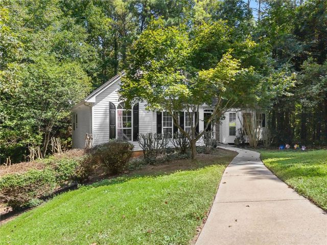 6270 Santa Fe Trail, Cumming, GA 30028