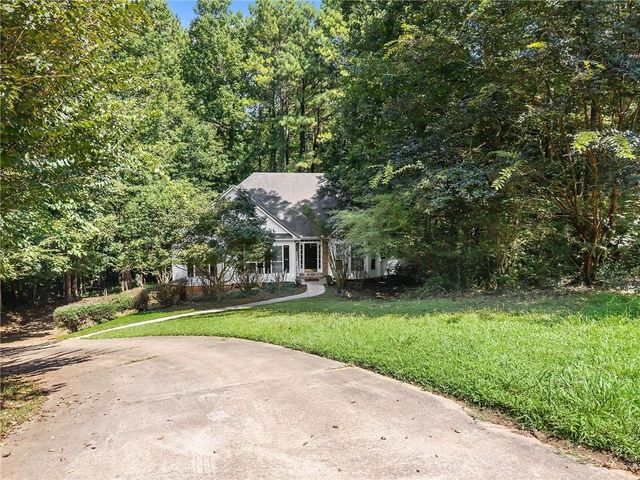 6270 Santa Fe Trail, Cumming, GA 30028