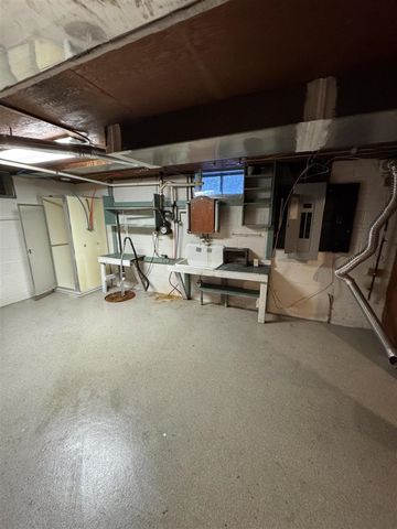 620 W Huron Avenue, Vassar, MI 48768