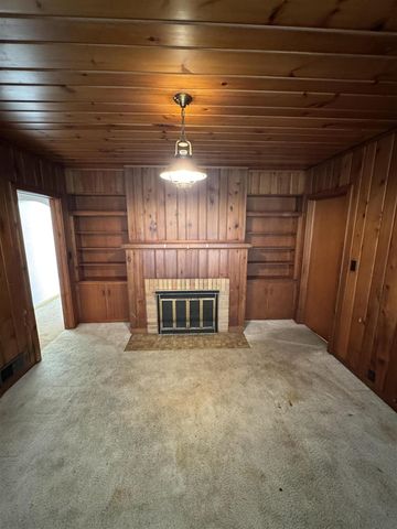 620 W Huron Avenue, Vassar, MI 48768