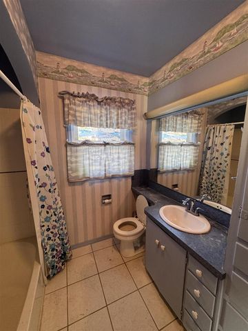 620 W Huron Avenue, Vassar, MI 48768