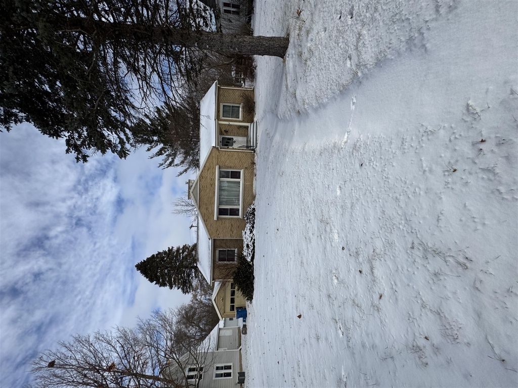 620 W Huron Avenue, Vassar, MI 48768