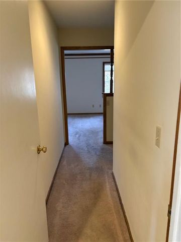 10826 W 115 Place, Overland Park, KS 66210