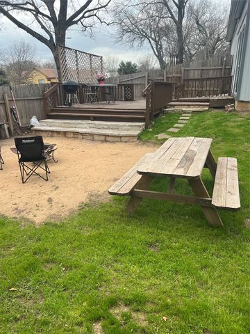 9409 Doliver DR, Austin, TX 78748