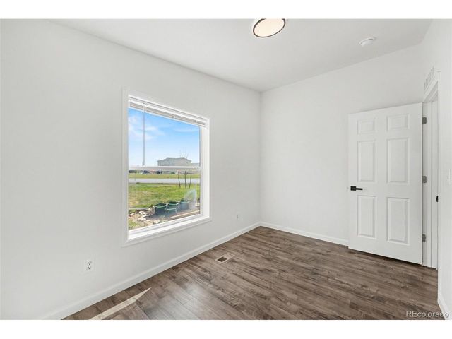 70 Jennifer Cir, Brush, CO 80723