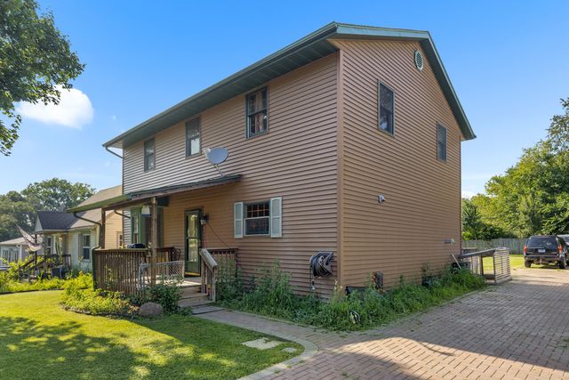 4409 Compton Avenue, Rockford, IL 61101