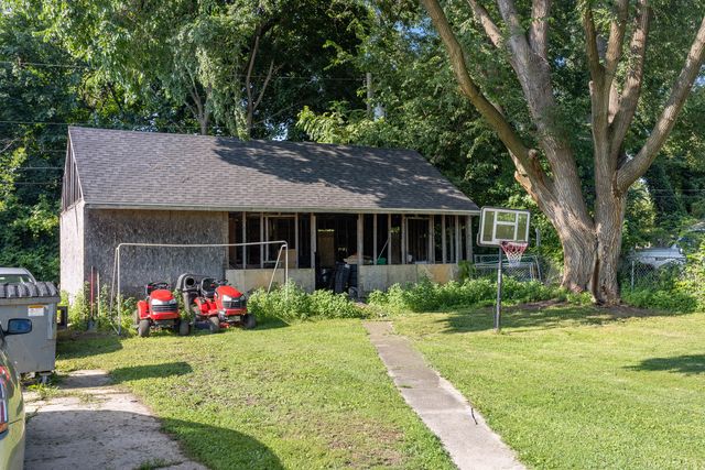 4409 Compton Avenue, Rockford, IL 61101