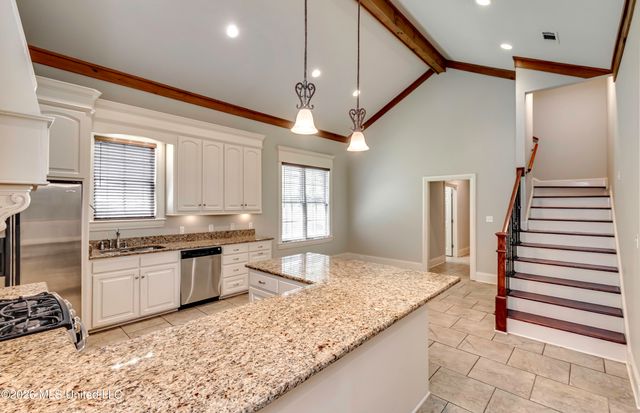 252 Hoy Farms Drive, Madison, MS 39110