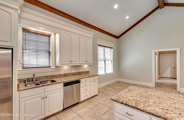 252 Hoy Farms Drive, Madison, MS 39110