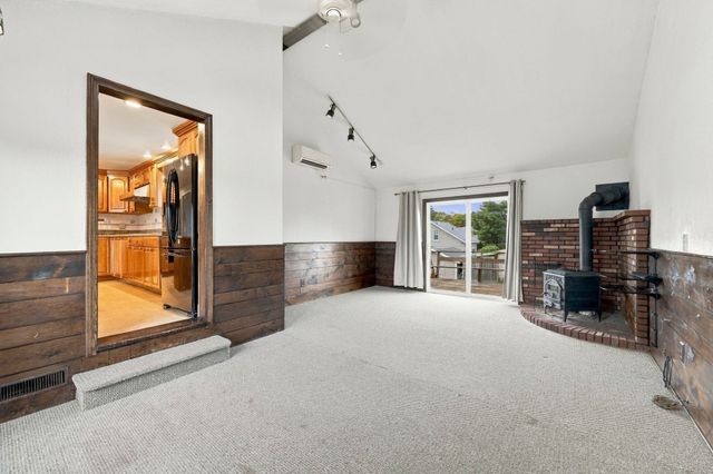 24 Overlook Ave, Beverly, MA 01915