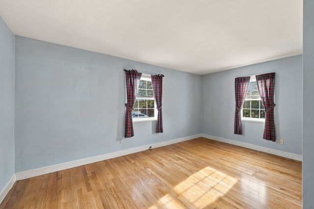 24 Overlook Ave, Beverly, MA 01915