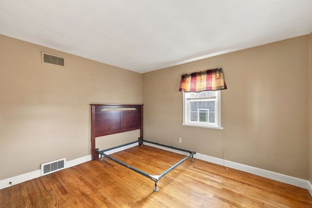 24 Overlook Ave, Beverly, MA 01915
