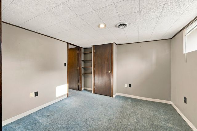 24 Overlook Ave, Beverly, MA 01915
