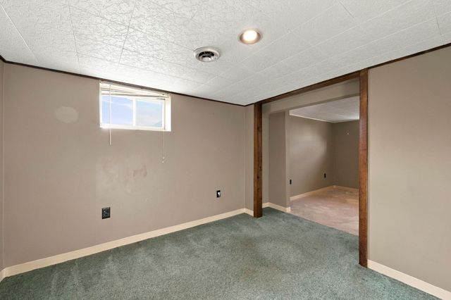 24 Overlook Ave, Beverly, MA 01915