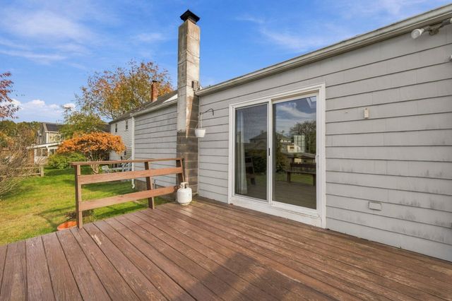 24 Overlook Ave, Beverly, MA 01915