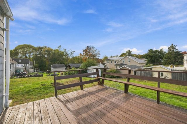 24 Overlook Ave, Beverly, MA 01915