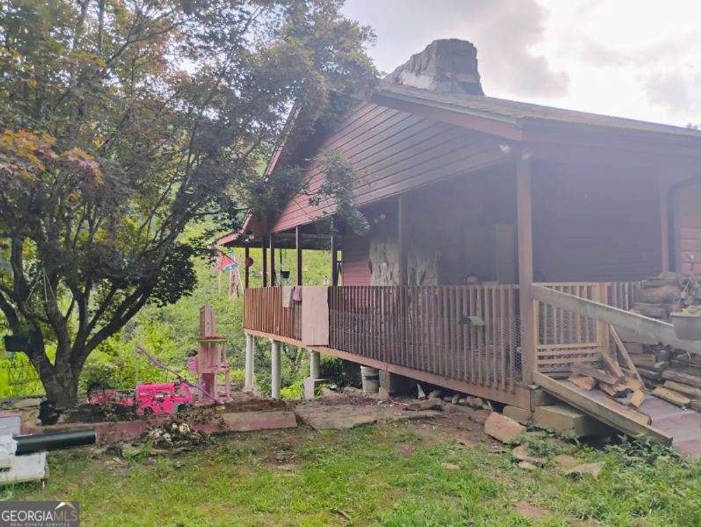 10607 Warwoman Road, Clayton, GA 30525