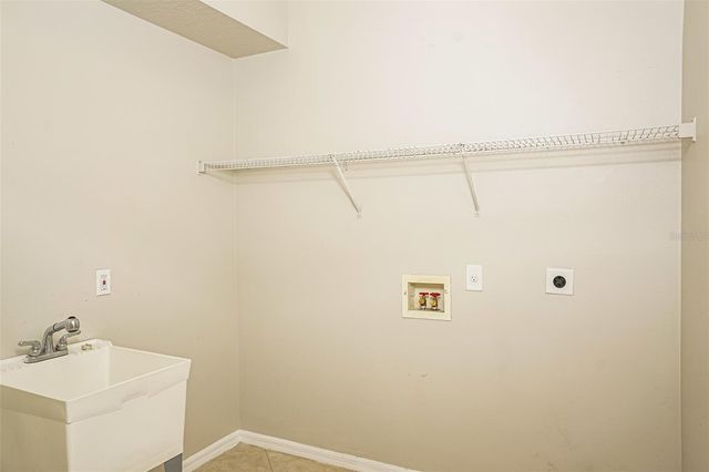 1840 SUMMER WALK CIRCLE, Sarasota, FL 34232