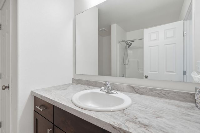 2829 14th Street W, West Fargo, ND 58078