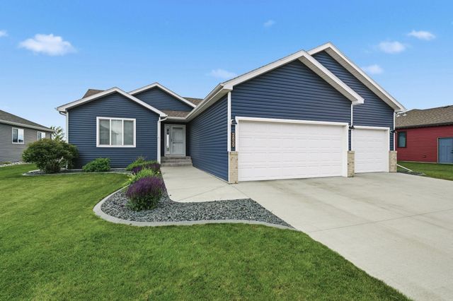 2829 14th Street W, West Fargo, ND 58078