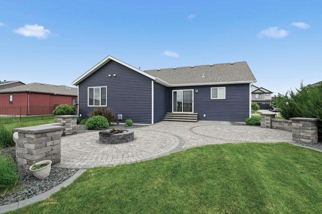 2829 14th Street W, West Fargo, ND 58078
