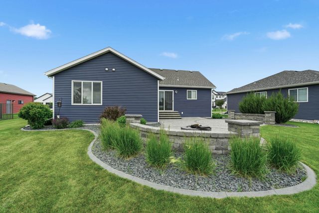 2829 14th Street W, West Fargo, ND 58078