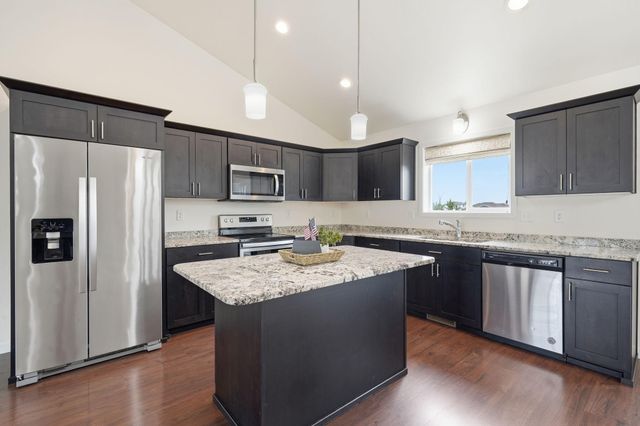 2829 14th Street W, West Fargo, ND 58078