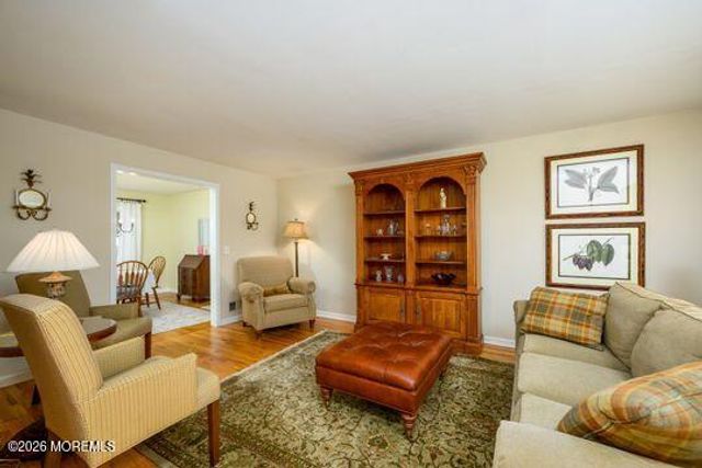 18 Standish Drive, Howell, NJ 07731