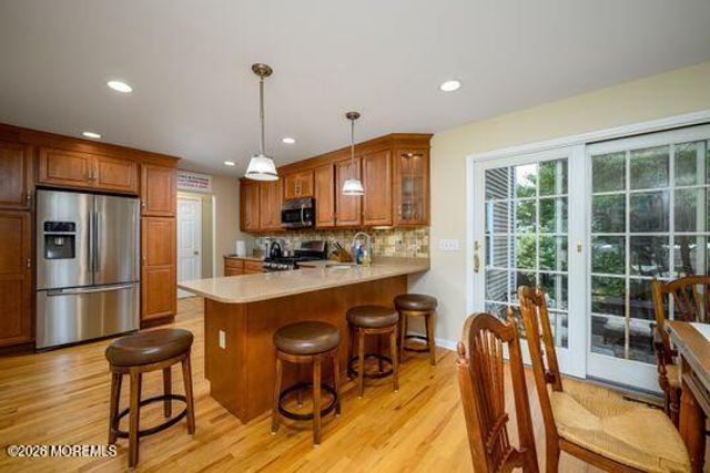 18 Standish Drive, Howell, NJ 07731