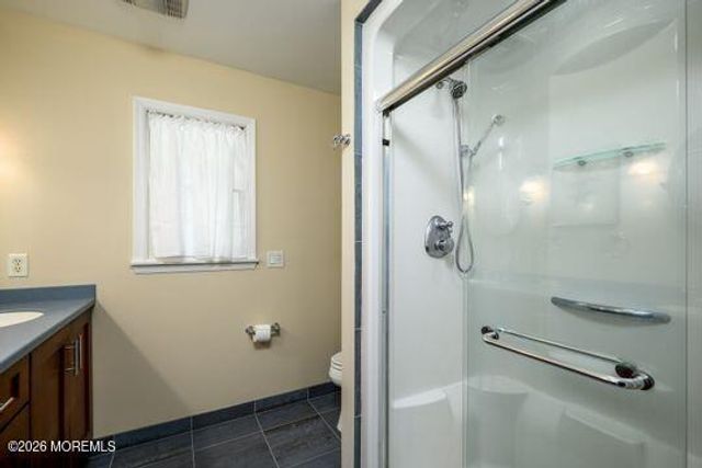 18 Standish Drive, Howell, NJ 07731