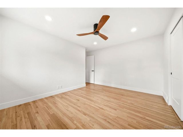 6769 S Foresthill St, Littleton, CO 80120