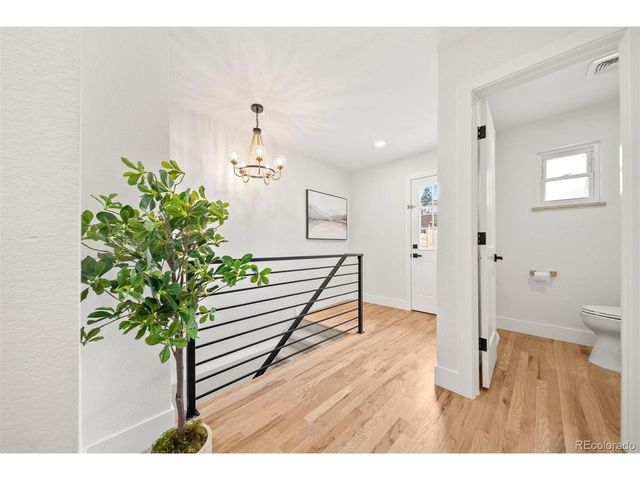 6769 S Foresthill St, Littleton, CO 80120