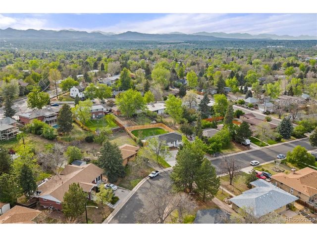 6769 S Foresthill St, Littleton, CO 80120