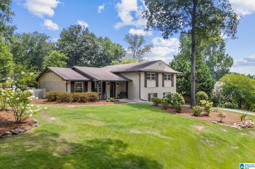 649 PADEN DRIVE, Vestavia Hills, AL 35226