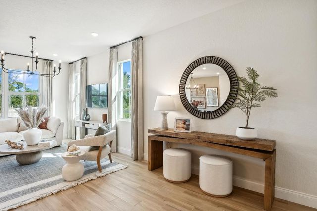 192 SE Birch Terrace 315, Stuart, FL 34997