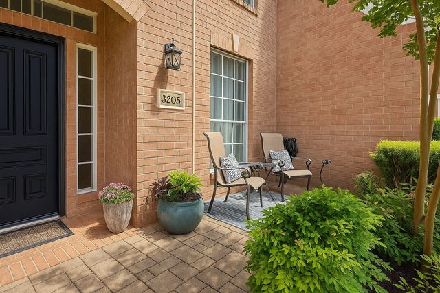 3205 Summit Court, Grapevine, TX 76051